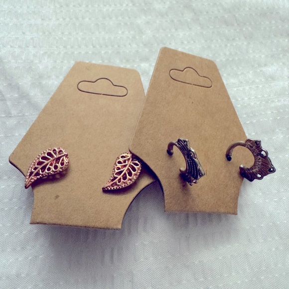 2 pair bundle earrings - Picture 1 of 3